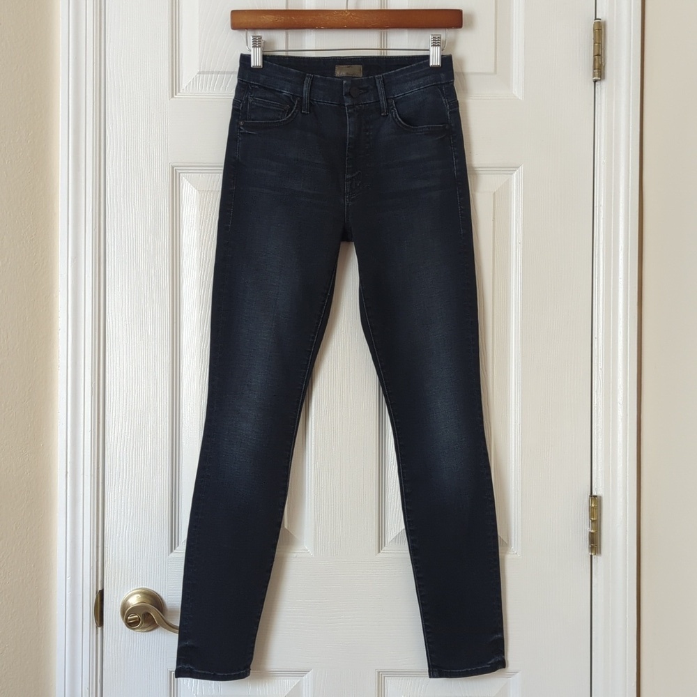Mother High Waisted Looker When The Going Gets Tough Dark Wash Skinny Jeans 25